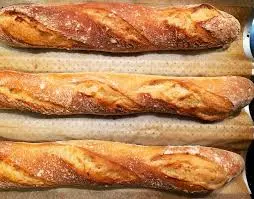 PAIN BAGUETTE TRADITIONNELLE