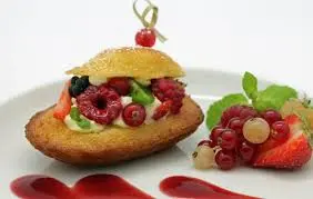 MADELEINE FRUITS ROUGES